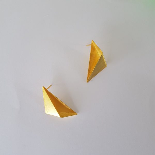 Χρυσά Σκουλαρίκια Τρίγωνα by Art7702