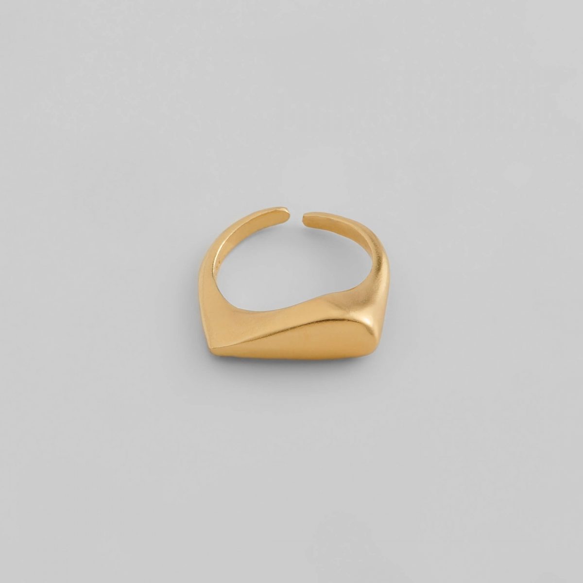 Gold Spring Ring by Xoutou's