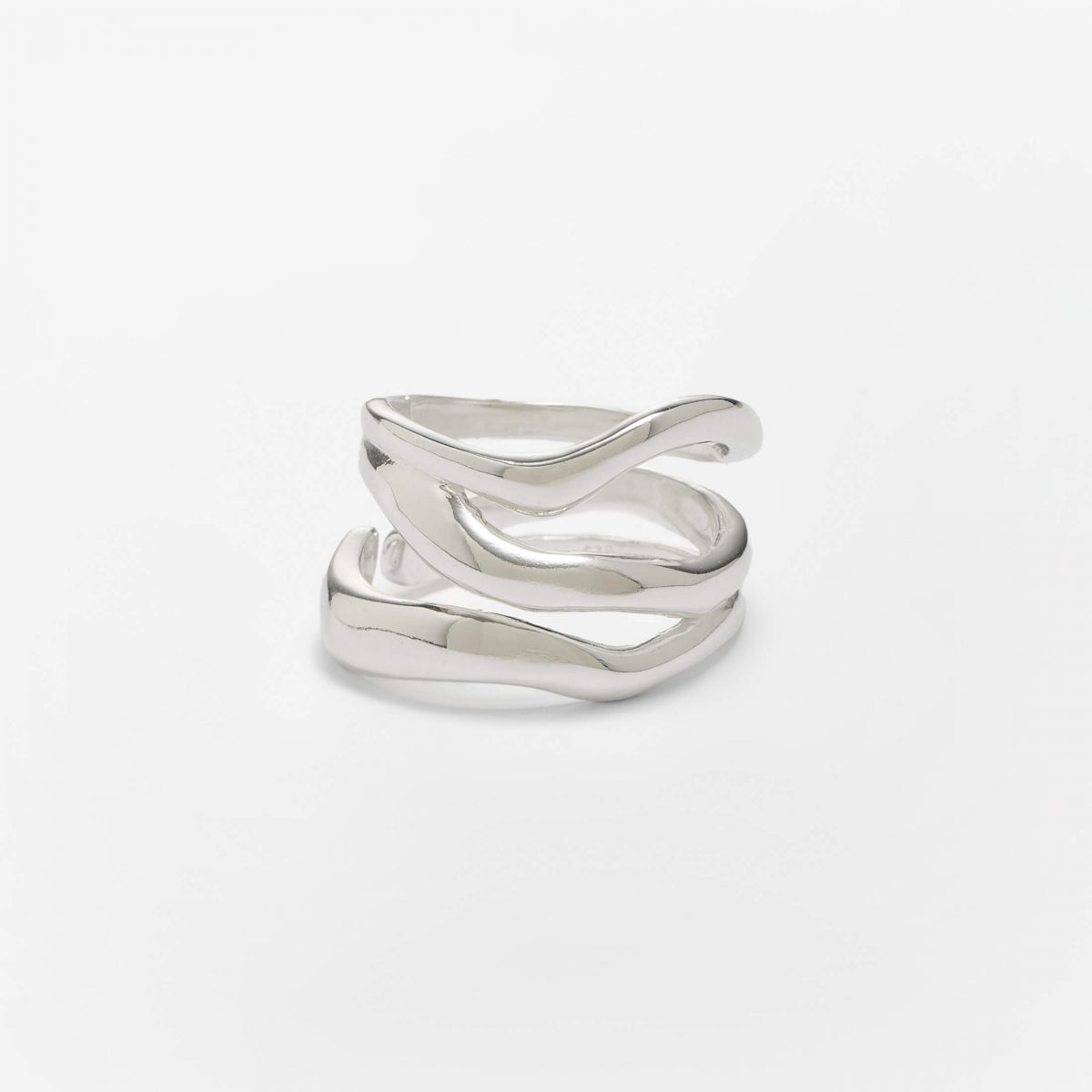 Silver Dazzling Ring by Xoutou's
