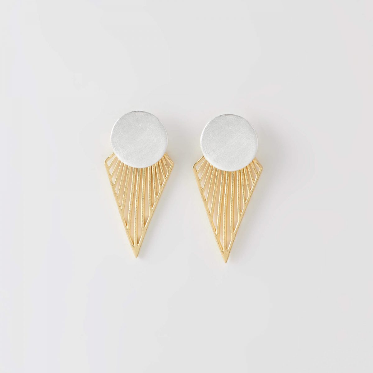 Sassy Earrings by Xoutou's