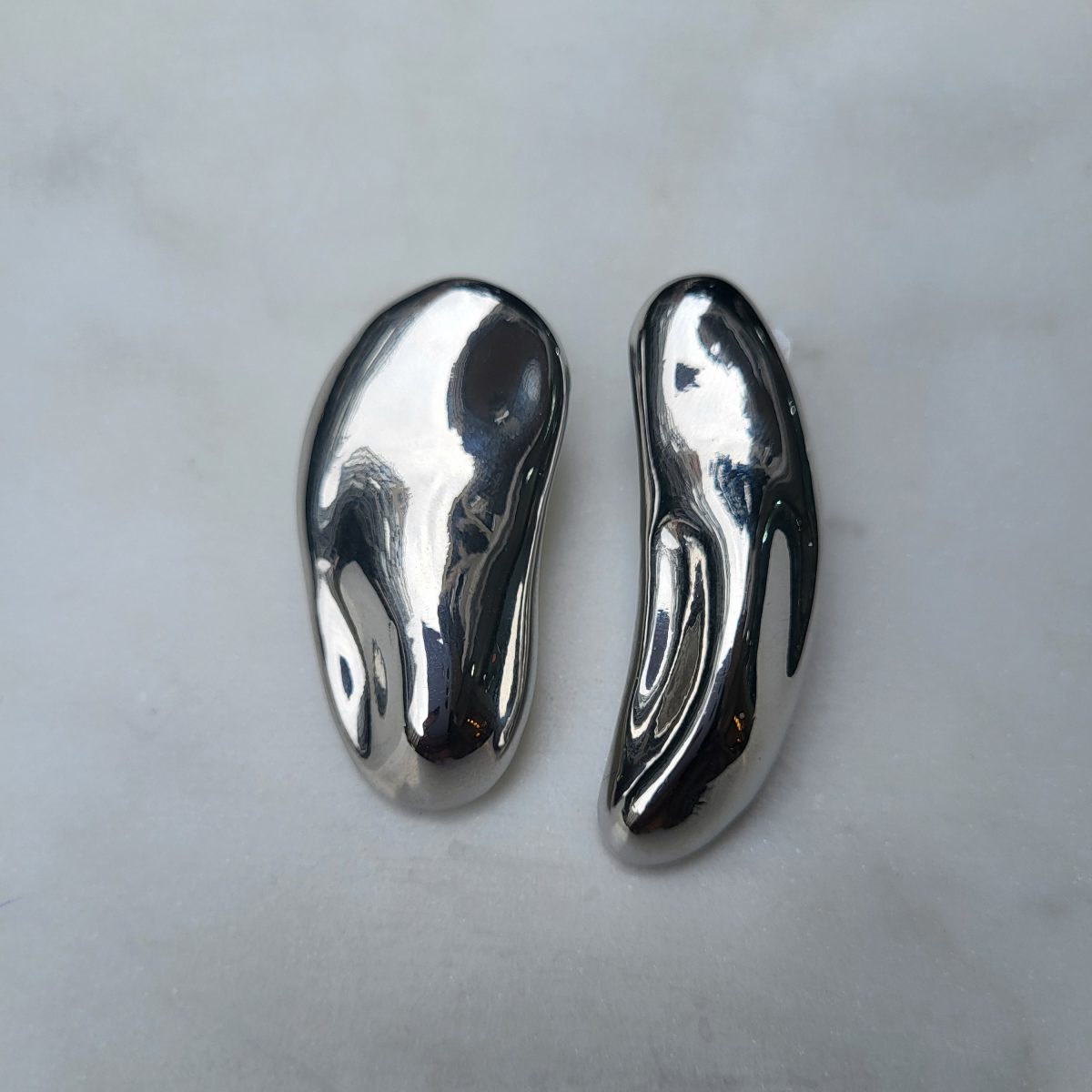 Silver Fluid Earrings No.1